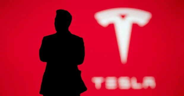 Астероїд виявився Tesla: як автомобіль Маска обдурив астрономів