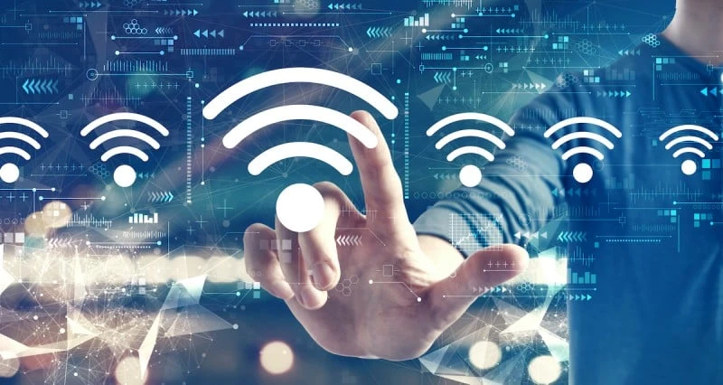 Wi-Fi проходить крізь стіну, але погано проходить крізь людину: що поглинає сигнал